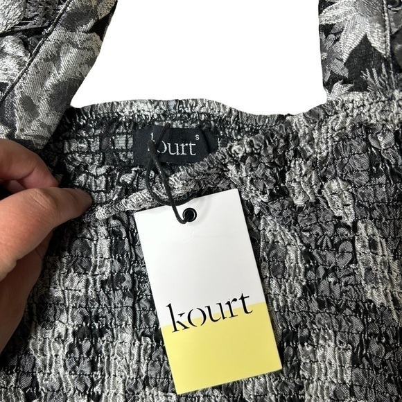 Kourt Tela Black Silver Floral Matching Set Skirt and Crop Top Size Small - Picture 9 of 16